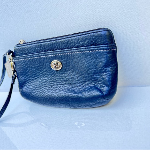 Coach Black Wristlet F49472 - Picture 6 of 11